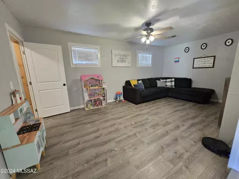 153 W Crestview Ave, Benson, AZ 85602 photo 14