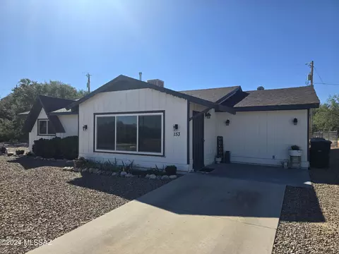 153 W Crestview Ave, Benson, AZ 85602 photo 3