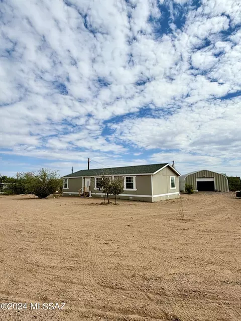 8481 S Cheyenne Dr, Safford, AZ 85546