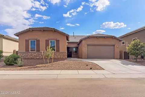 10955 W Radcliff Dr, Marana, AZ 85653