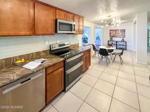 Kitchen - 6809 E Hayne St, Tucson, AZ 85710 photo 2 of 2