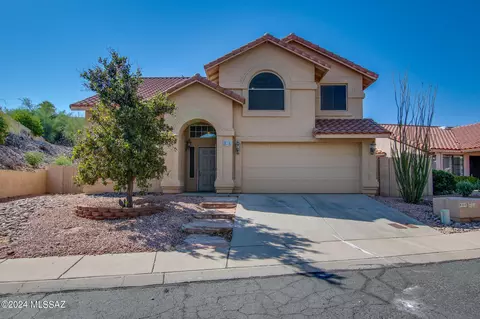 40 E Stonewood Pl, Tucson, AZ 85737