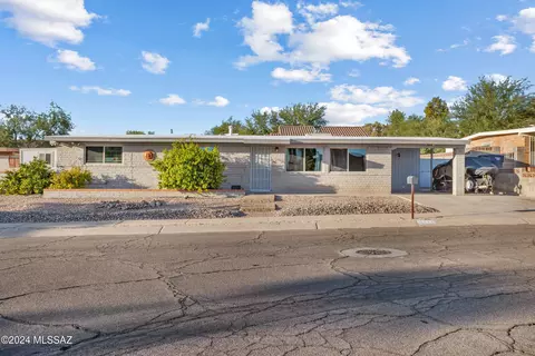 9111 E 38th St, Tucson, AZ 85730