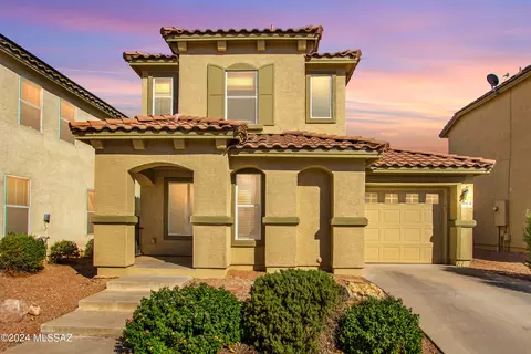 983 S Pantano Overlook Dr, Tucson, AZ 85710