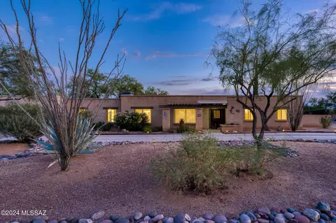 1821 W Sage St, Tucson, AZ 85704