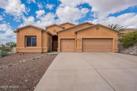 40100 S Ridgeline Ct, Tucson, AZ 85739