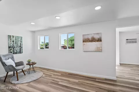 7207 Eli Dr, Tucson, AZ 85710 photo 13