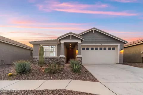 10035 E Clark Springs Trl, Tucson, AZ 85747