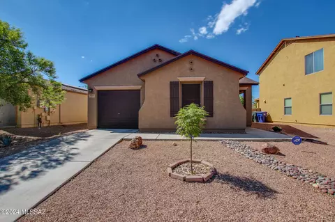 7052 S Blueeyes Dr, Tucson, AZ 85756