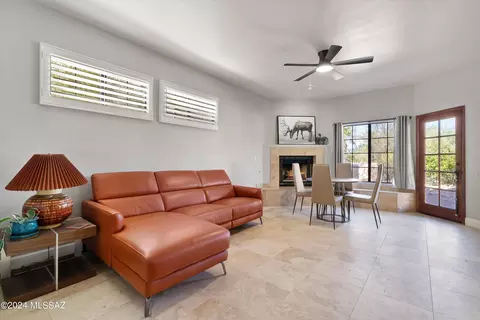 Living - 1685 E Deer Shadow Ln, Oro Valley, AZ 85737 photo 1 of 3