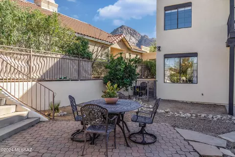 Exterior - 1685 E Deer Shadow Ln, Oro Valley, AZ 85737 photo 6 of 11
