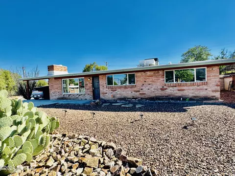 7028 E Hayne Pl, Tucson, AZ 85710