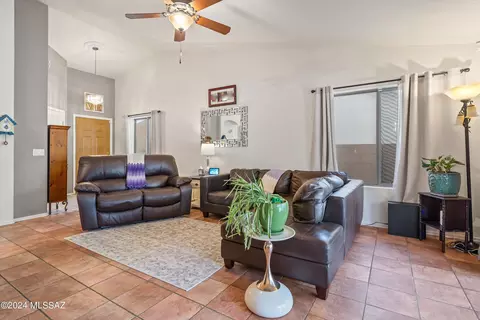 Living - 10239 E Gray Hawk Dr, Tucson, AZ 85730 photo 3 of 3