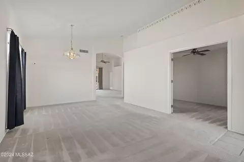 Living - 9820 E Cisco Ct, Tucson, AZ 85748 photo 4 of 5