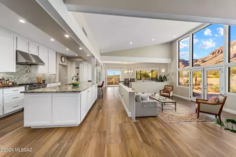 Kitchen - 3732 E Windy Point Dr, Tucson, AZ 85718 photo 1 of 4