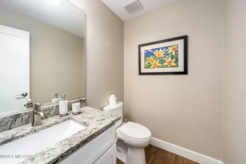 Bath - 3732 E Windy Point Dr, Tucson, AZ 85718 photo 5 of 5