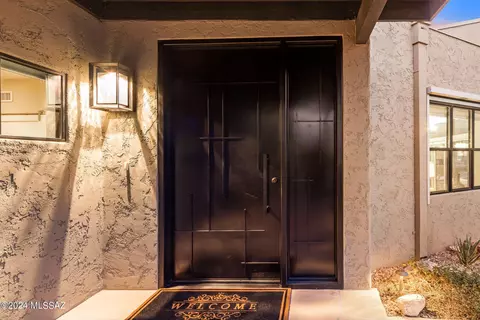 Entry Way - 3732 E Windy Point Dr, Tucson, AZ 85718 photo 1 of 7