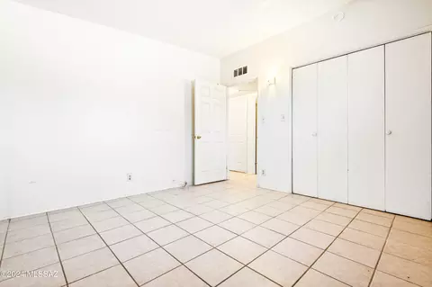 2907 E 24th St, Tucson, AZ 85713 photo 18