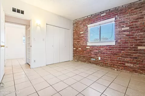 2907 E 24th St, Tucson, AZ 85713 photo 17