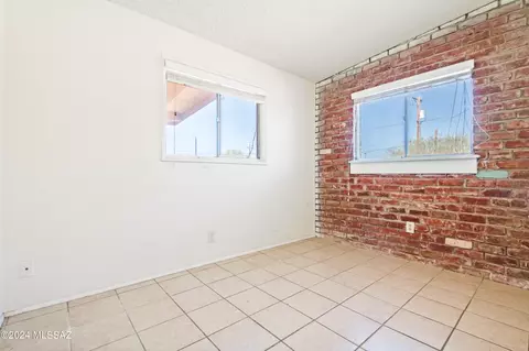 2907 E 24th St, Tucson, AZ 85713 photo 13