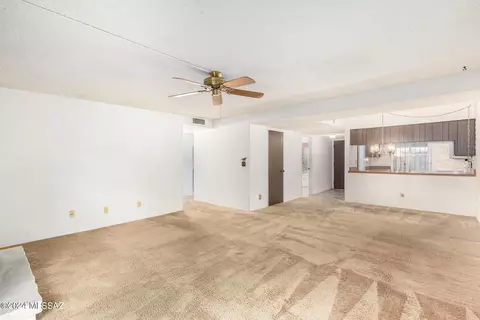 Living - 7752 E Kenyon Dr, Tucson, AZ 85710 photo 3 of 4