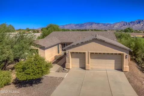 1588 W Copper Ridge Dr, Tucson, AZ 85737
