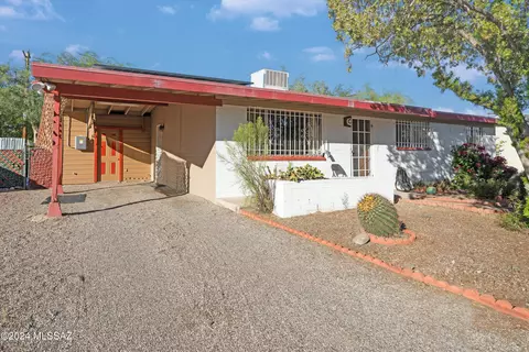 240 W Knox Dr, Tucson, AZ 85705