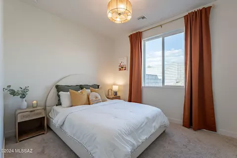 Bedroom - 13280 E Cloudy Heights Pl, Vail, AZ 85641 photo 4 of 5