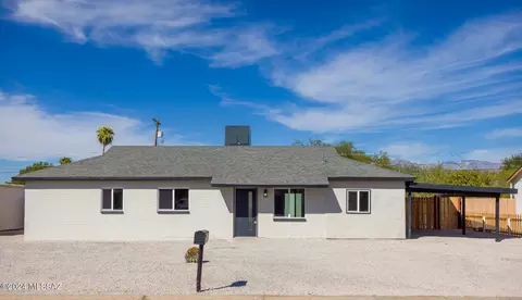4733 E 18th St, Tucson, AZ 85711