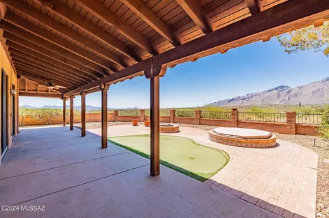 6579 E Valle Di Cadore, Tucson, AZ 85750