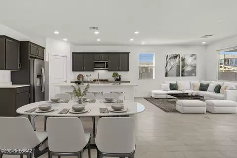 12729 E Tortoise Pointe Dr, Vail, AZ 85641