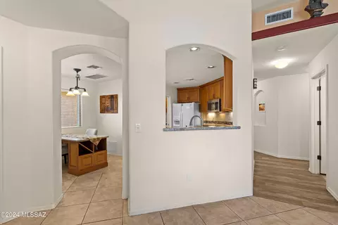 7364 E Weeping Willow Dr, Tucson, AZ 85756 photo 13