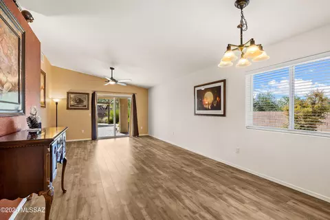 7364 E Weeping Willow Dr, Tucson, AZ 85756 photo 11