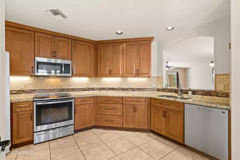 7364 E Weeping Willow Dr, Tucson, AZ 85756 photo 23