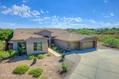 4025 W Boras Mine Ct, Tucson, AZ 85745
