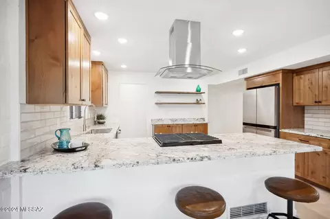 Kitchen - 6410 E Printer Udell St, Tucson, AZ 85710 photo 1 of 4