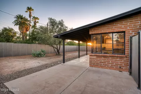 Exterior - 6410 E Printer Udell St, Tucson, AZ 85710 photo 3 of 9
