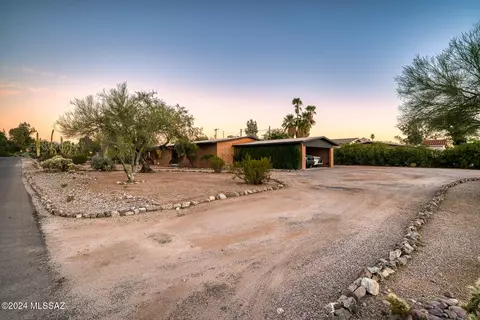 Exterior - 6410 E Printer Udell St, Tucson, AZ 85710 photo 9 of 9