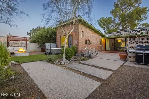 2215 Edison St, Tucson, AZ 85719