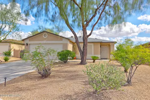 3433 S Desert Echo Rd, Tucson, AZ 85735