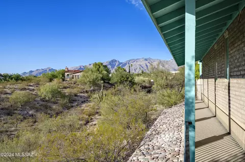 Exterior - 4645 E Coachlight Ln, Tucson, AZ 85718 photo 12 of 12