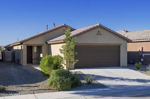 10606 W Halsey Dr, Marana, AZ 85653
