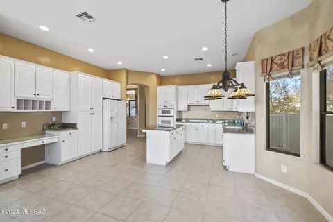 62439 E Rangewood Dr, Saddlebrooke, AZ 85739 photo 9