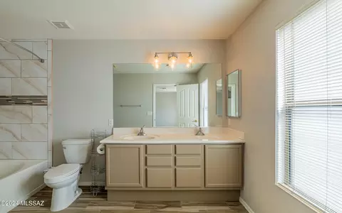 8762 E Getsinger Ln, Tucson, AZ 85747 photo 7