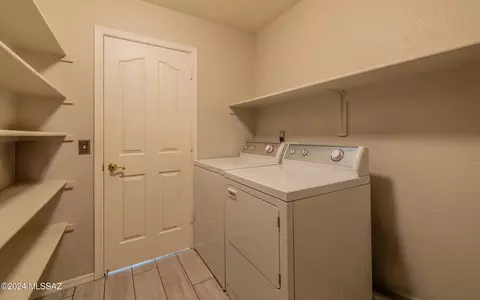8762 E Getsinger Ln, Tucson, AZ 85747 photo 23