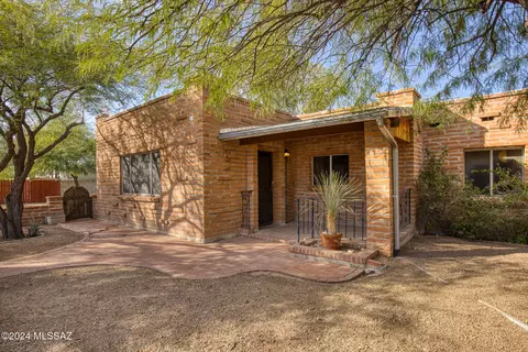2619 E Silver St, Tucson, AZ 85716
