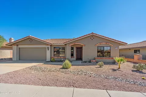 1560 E Chisholm Ln, Oro Valley, AZ 85755