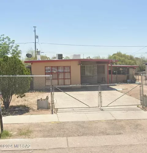 1132 E 31st St, Tucson, AZ 85713