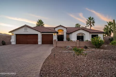5711 N Sunset Heights Ct, Tucson, AZ 85743