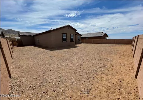Exterior - 10835 E Union Hills Dr, Vail, AZ 85641 photo 3 of 4